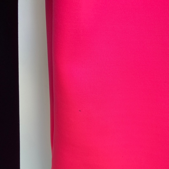 Juicy Couture Hot Pink/Black/White Jacket – Medium – Mint Condition - Picture 8 of 8